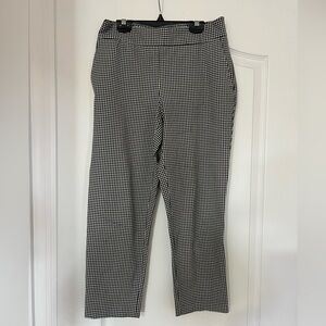 Rachel Zoe Women’s Black and White Patterned Dress Pants